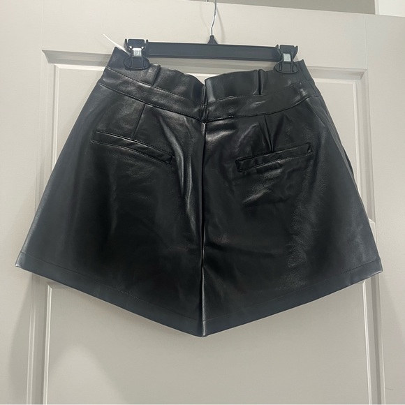 Miss Selfridge Black Faux Leather Women's Shorts - Picture 2 of 5